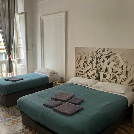 בית הארחה Roma 3*