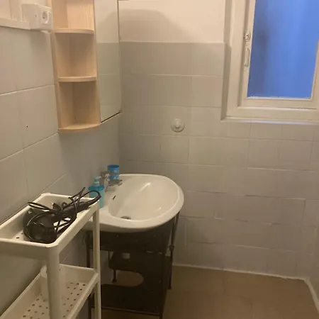 Roma בית הארחה ג'נובה