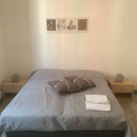 Roma בית הארחה ג'נובה